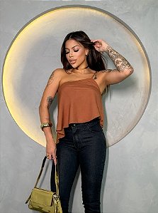 Blusa OMBRO SOLTA ABERTURA