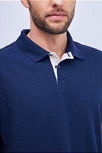 POLO SLIM COM PALA EM TECIDO DE MALHA