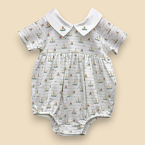 Macaquinho Body Barcos e Gaivotas - Gola Branca com Barco