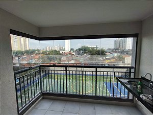 Envidraçamento de Sacada Sob Medida