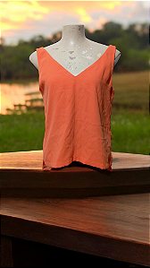 Blusa básica regata laranja 🧡.      TAM M