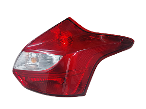 Lanterna traseira direita Ford focus hatch 2015