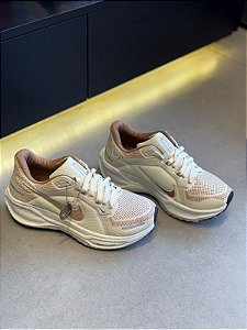 PEGASUS 41 AREIA/CARAMELO