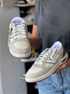 TENIS LOWLAND GRAFITE