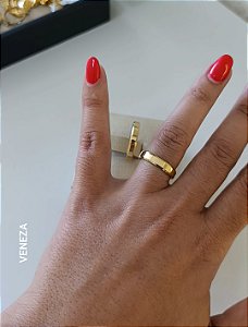 Par de Alianças 4mm Chanfradas