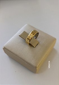 Par de Alianças Chanfradas + Friso