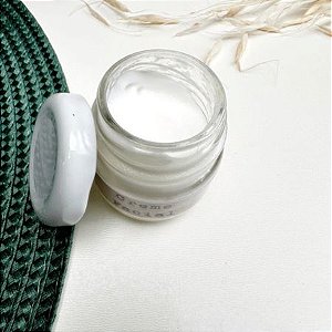 Creme Facial com Óleos Essenciais