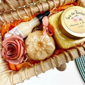 Kit Cuidados Pêssego & Daslu Vanila