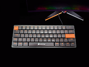 Mini Teclado Mecânico Compacto PEI-FR03 com Fio