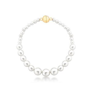 Pulseira com pérolas shell decrescentes