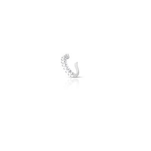 Piercing de orelha com zircônias