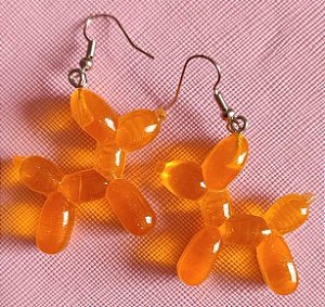 Brinco Cachorro de Bexiga Laranja