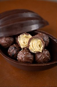 Ovo de Páscoa 70% Ao Leite com 8 Trufas Zero Açúcar 340g
