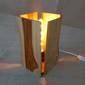 Luminária Rústica em Madeira Teca