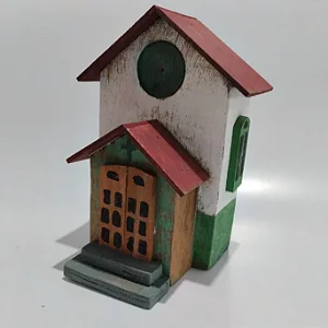 Igrejinha Decorativa Colecionável (10cm x 17cm x 10cm)