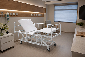 Cama Hospitalar Motorizada Fowler com Elevação e Grades Laterais