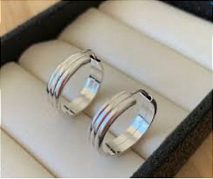 ARGOLA PRATA COM FENDA