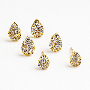 BRINCO TRIO DE GOTINHAS CRAVEJADAS