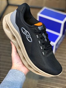 TENIS OLYMPIKUS ELEVADO