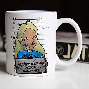 Caneca Cilíndrica Alice no País das Maravilhas Alice In Wonderland Drug Offences Police Branca