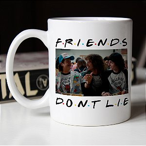 Caneca Cilíndrica Friends Don't Lie Não Minta Stranger Things Hellfire Club Branca