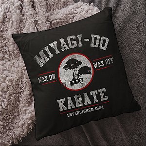 Almofada Miyagi-Do Karate Kid Daniel LaRusso 45x45