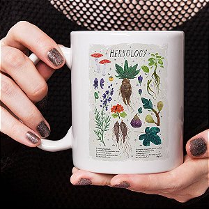 Caneca Cilíndrica Herbologia Hogwarts School Of Witchcraft And Wizardry Plantas e Fungos Harry Potter Branca
