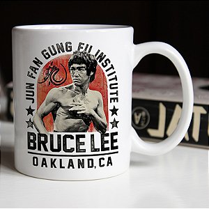 Caneca Cilíndrica Jun Fan Gung Fu Institute Bruce Lee Oaklando CA Branca