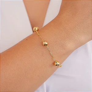 Pulseira com Bolas Lisas na Corrente Cartier no Dourado