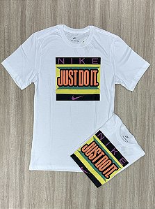 Camiseta Nike JustDoit Branca