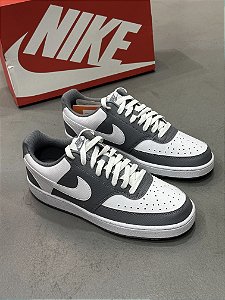 Tênis Nike Court Vision Low Cinza/ branco