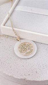 Colar Árvore da Vida com Pingente de Madre Pérola - Banho de Ouro 18k