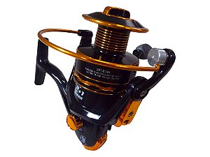 MOLINETE SAFARI MAX SF 12196 - SY6000 – PRETO COM DOURADO – AMBIDESTRO/ ANTI-REVERSO – 4 ROLAMENTOS