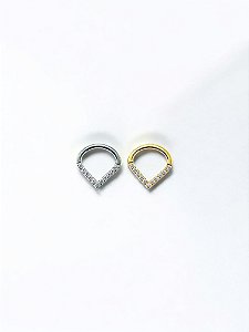 Argola Gota Frontal Cravejado de Zircônias Titânio