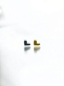 Labret Coração Liso Mini Titânio