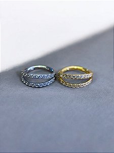 Argola Dupla S. Cravejado de Zircônias Titânio