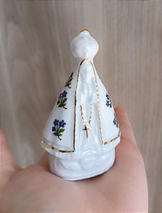 Nossa Senhora Aparecida em Porcelana com Filete de Ouro e Flores - Mini