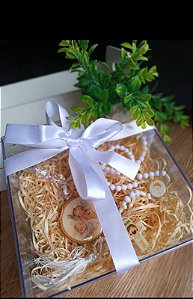 Kit Batismo Branco – Um Presente de Fé e Proteção