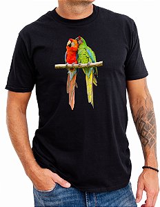 av06c - Camiseta Arara Vermelha