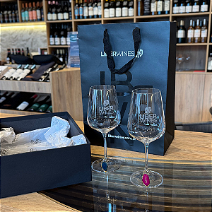 KIT - 2 TAÇAS LIBER WINES + 2 MARCA-TAÇAS ÁGATHA