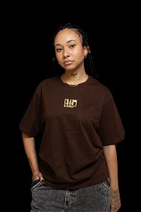 Camiseta Slum x Eduardo Lopes Treinador "Não é sobre ter tempo, é sobre ter propósito" - Marrom