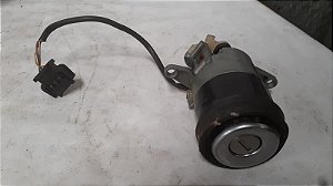 Miolo de Chave Porta-malas Audi A6 2.8 24V 1994/1995