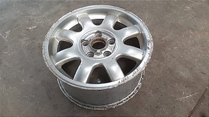 Roda 15" x 7" Audi A6 2.8 24V 1994/1995