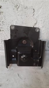 Suporte do Reservatório da Direção Hidráulica Audi A6 2.8 24V 1994/1995