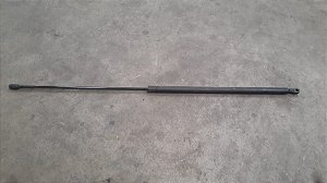 Amortecedor Capô Audi A6 2.8 24V – 1994/1995