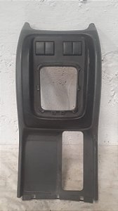 Moldura Console Central Tracker Grand Vita 2001-2008  KWR1C82