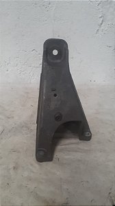 Suporte do Coxim do Motor Direito Tracker GV2 — 2001 a 2008