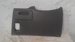 Moldura Inferior da Porta do Porta-treco Chevrolet Tracker GV2 2.0 — 2001 a 2008