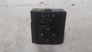 Botão do Retrovisor Elétrico Mitsubishi Pajero TR4 – 2005