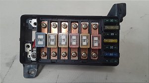 Caixa de Fusíveis Land Rover Defender 90 2.5 – 1998 a 2001